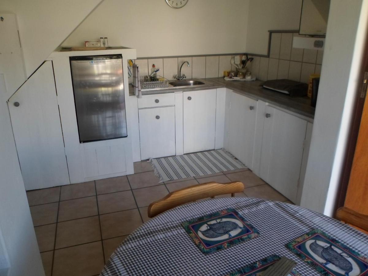 After8 B&B Kleinbaai Екстер'єр фото