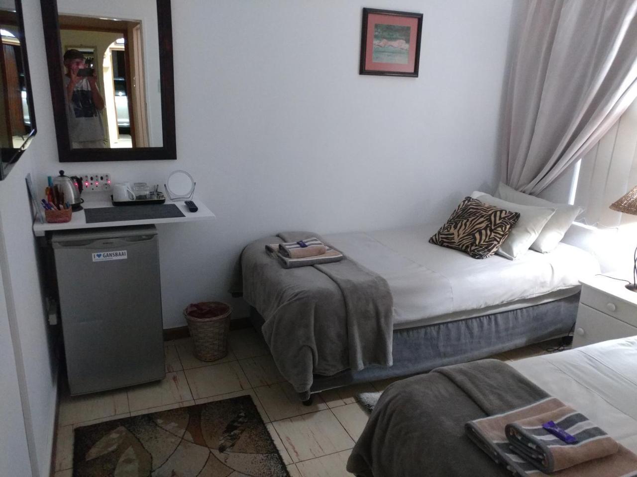 After8 B&B Kleinbaai Екстер'єр фото